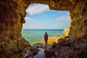 sea-cave-gf8463a25b_1920